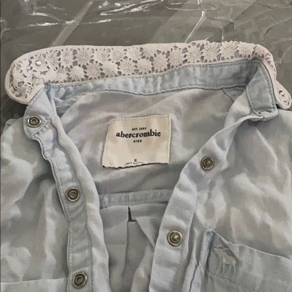 Abercrombie kids shirt - Picture 2 of 3